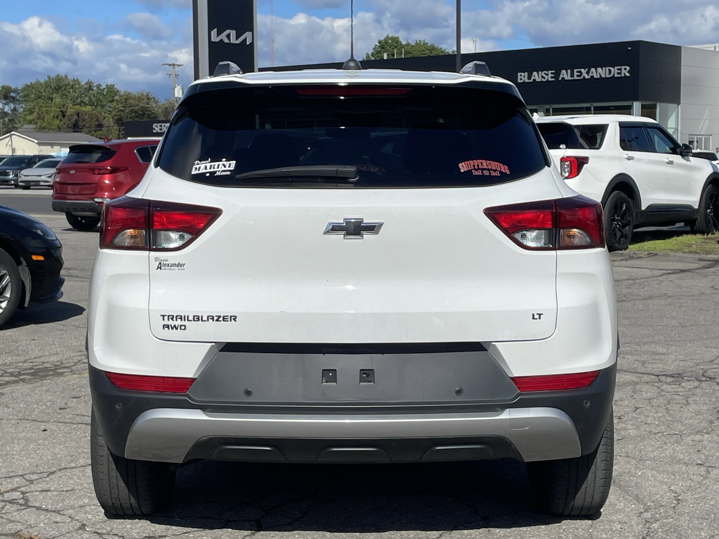 2023 Chevrolet Trailblazer LT photo 4