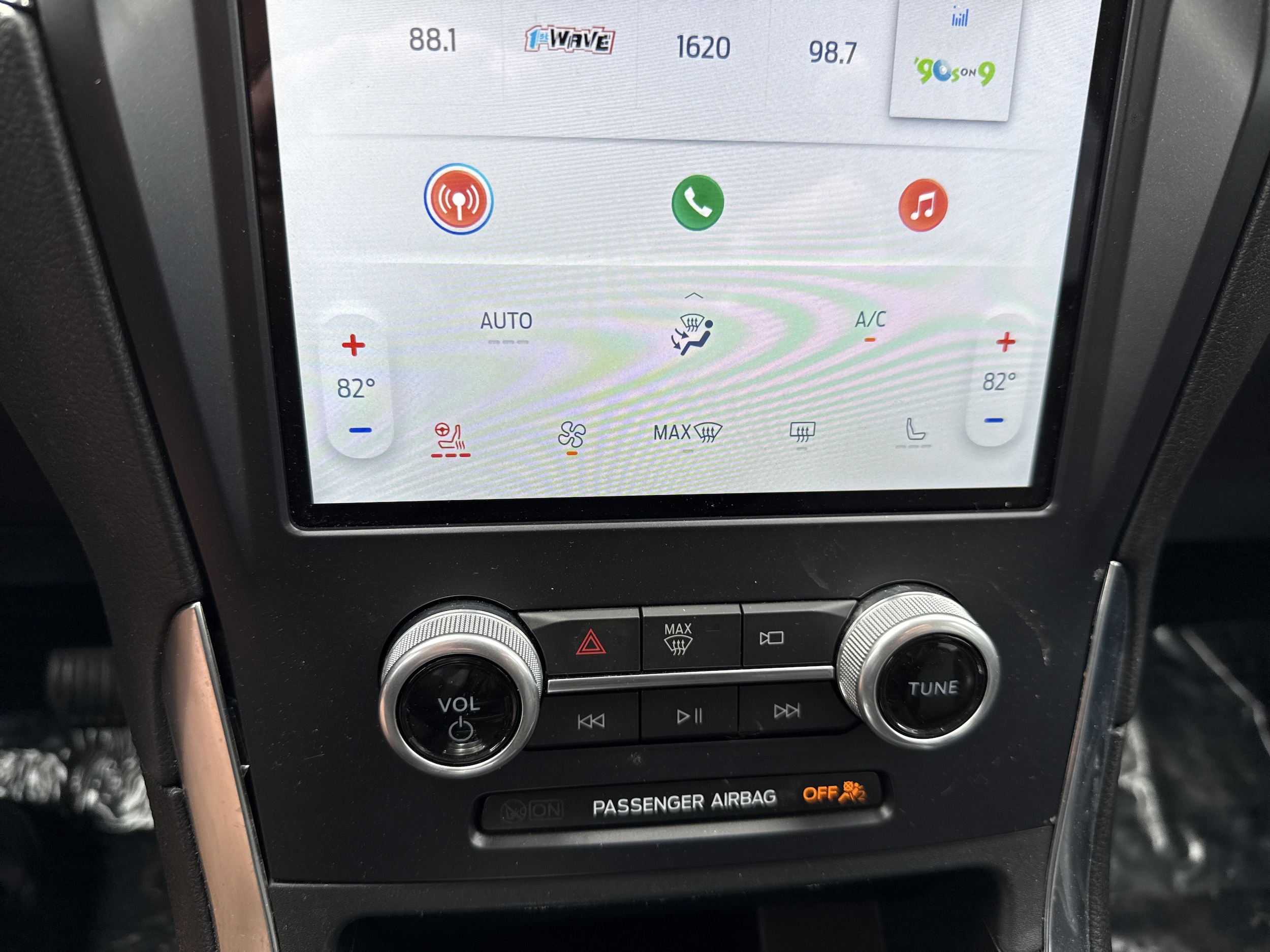 2022 Ford Edge Titanium - Photo 25