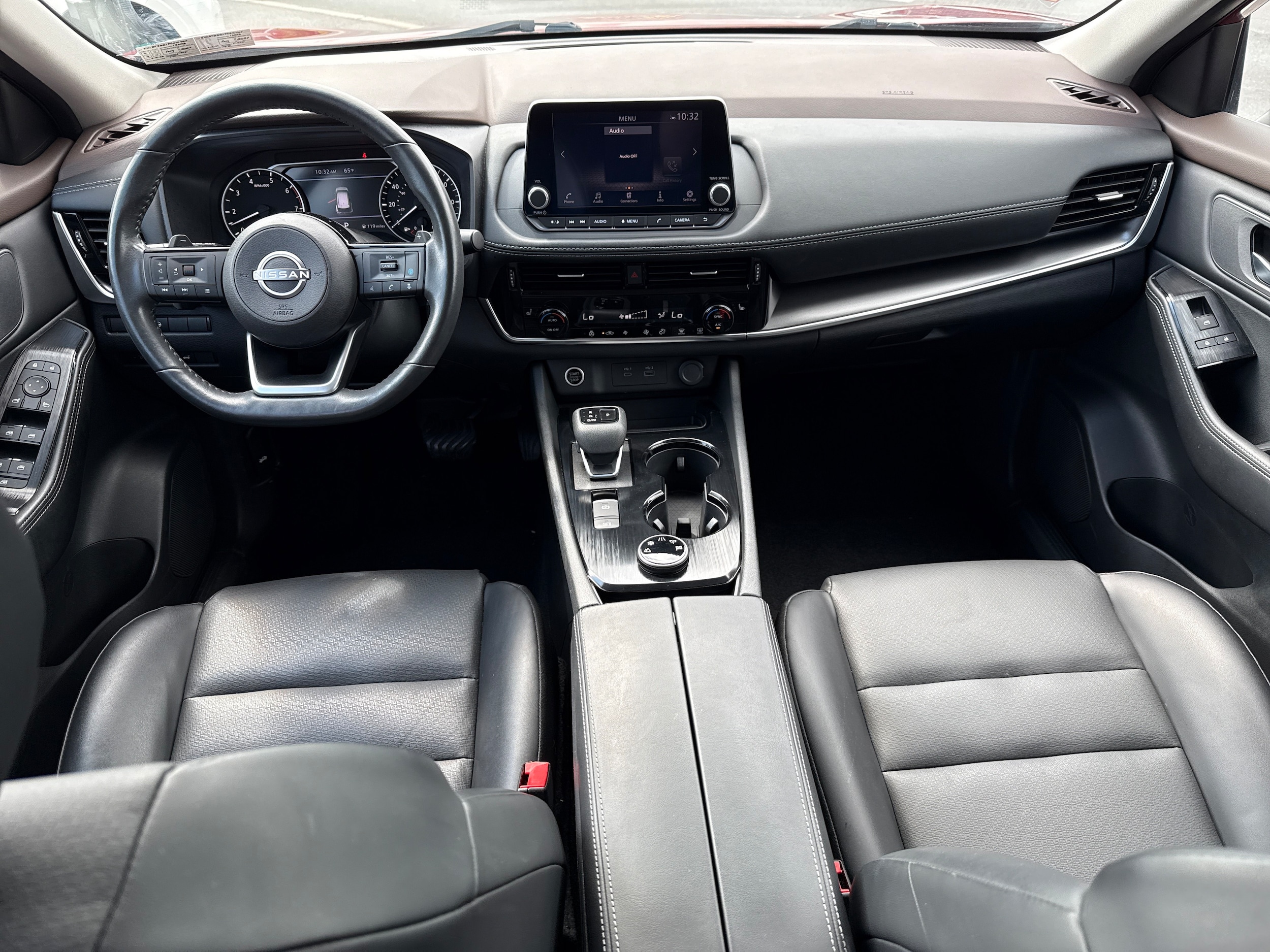 2023 Nissan Rogue SV - Photo 14