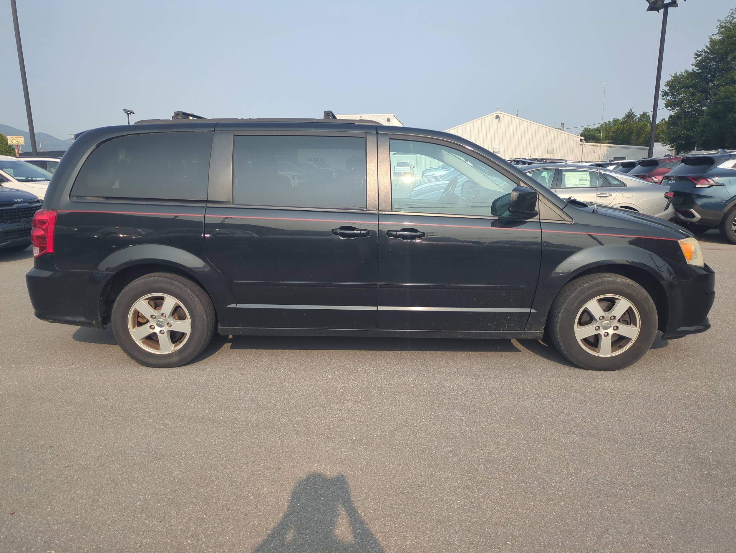 Used 2012 Dodge Grand Caravan SXT with VIN 2C4RDGCG1CR319690 for sale in Montoursville, PA
