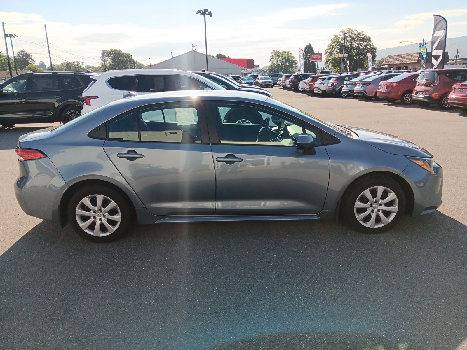 Used 2023 Toyota Corolla LE with VIN 5YFB4MDE7PP025102 for sale in Montoursville, PA