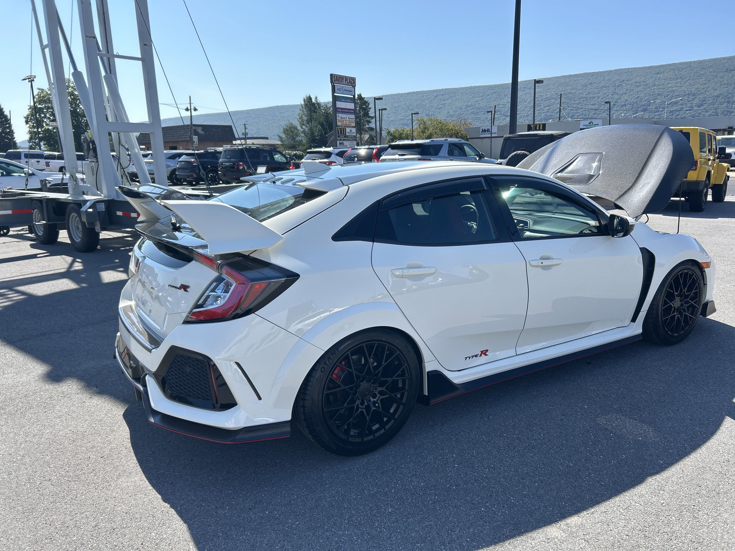 2017 Honda Civic Type R Touring photo 3