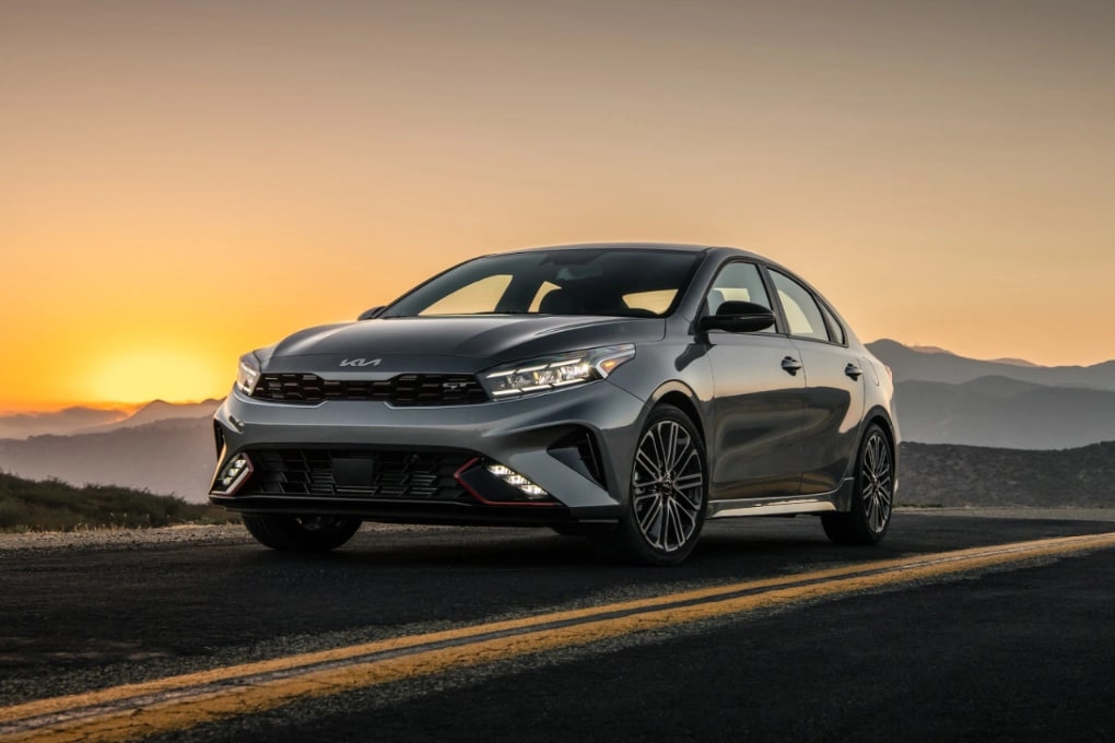 2023-kia-forte-preen.png
