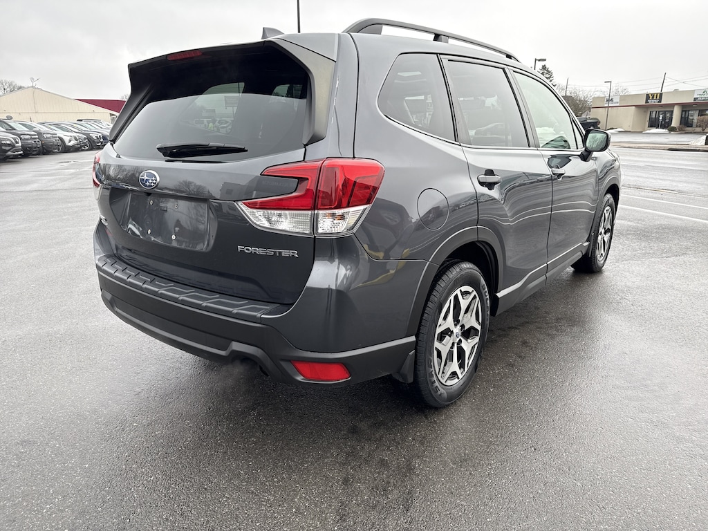 Used 2021 Subaru Forester Premium SUV