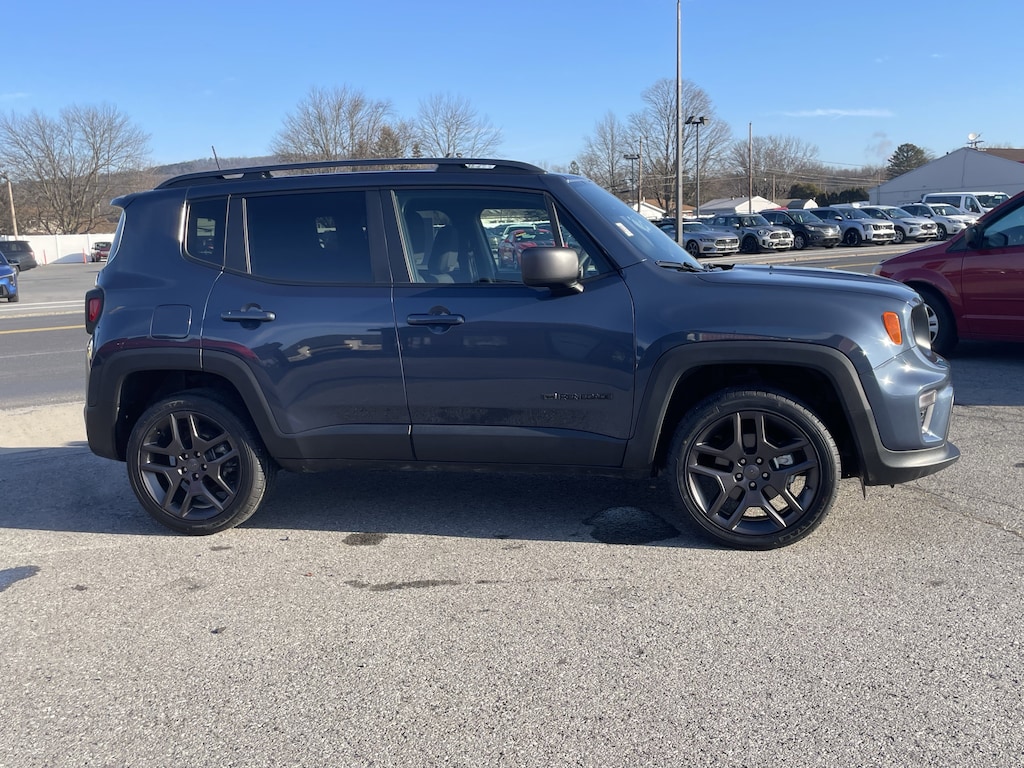 Used 2021 Jeep Renegade Latitude SUV