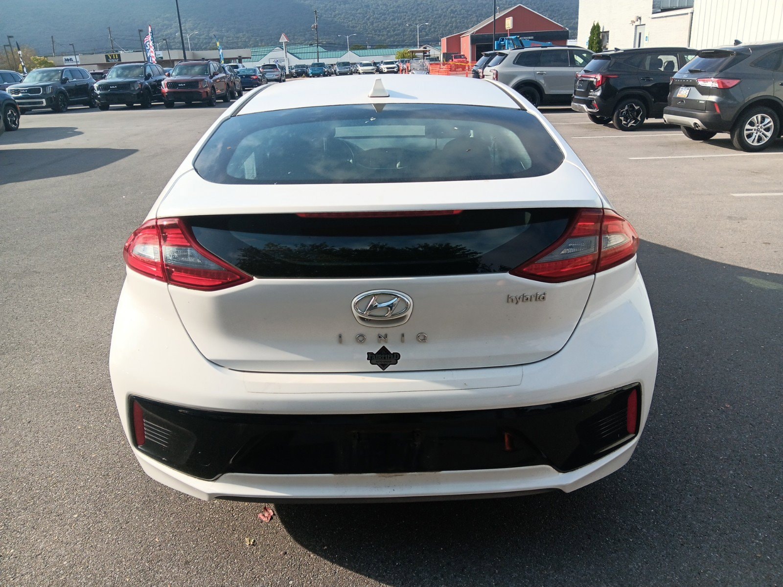 Used 2018 Hyundai IONIQ SEL with VIN KMHC75LC9JU091125 for sale in Montoursville, PA