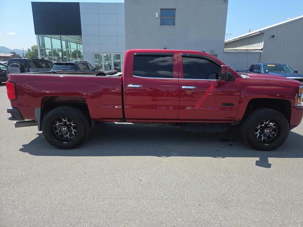 Used 2018 Chevrolet Silverado 2500HD High Country Truck Crew Cab