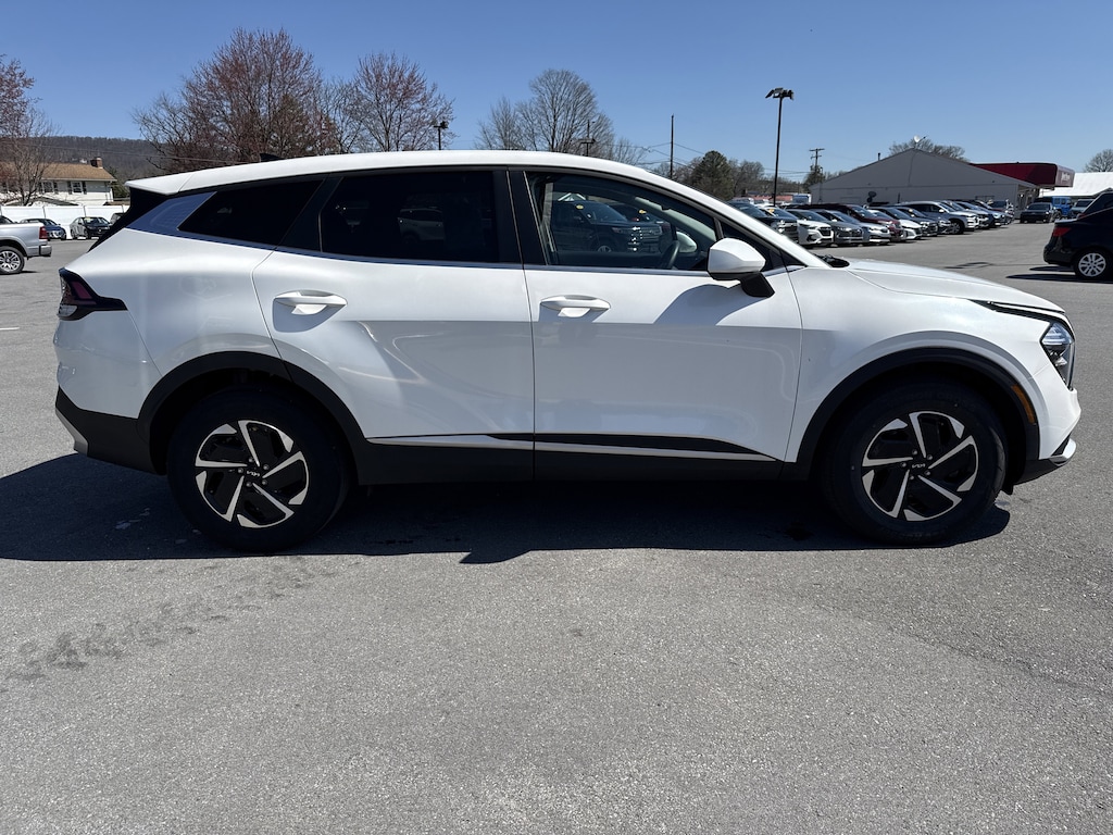 Certified 2023 Kia Sportage Hybrid LX SUV