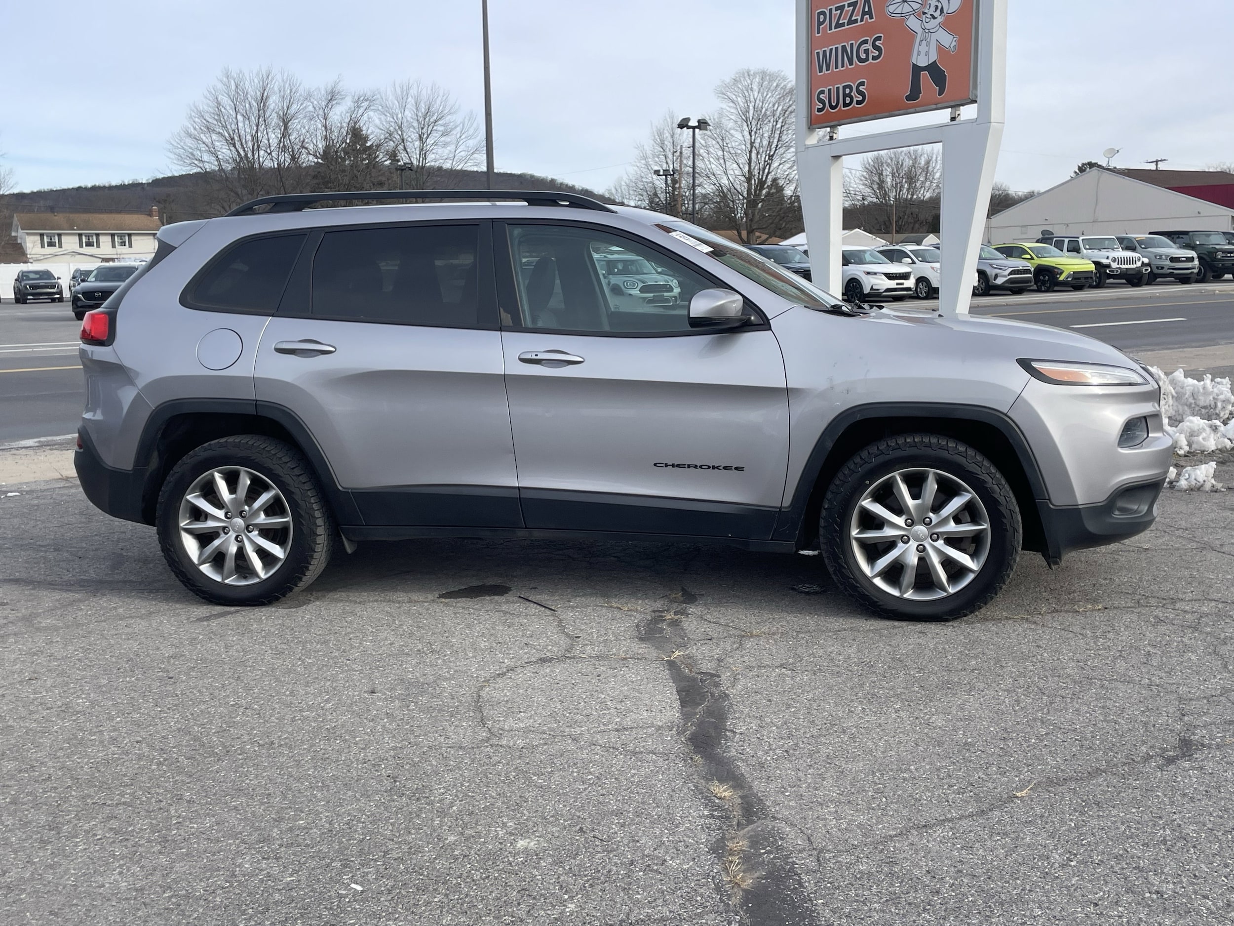Used 2018 Jeep Cherokee Limited with VIN 1C4PJMDB2JD608224 for sale in Montoursville, PA