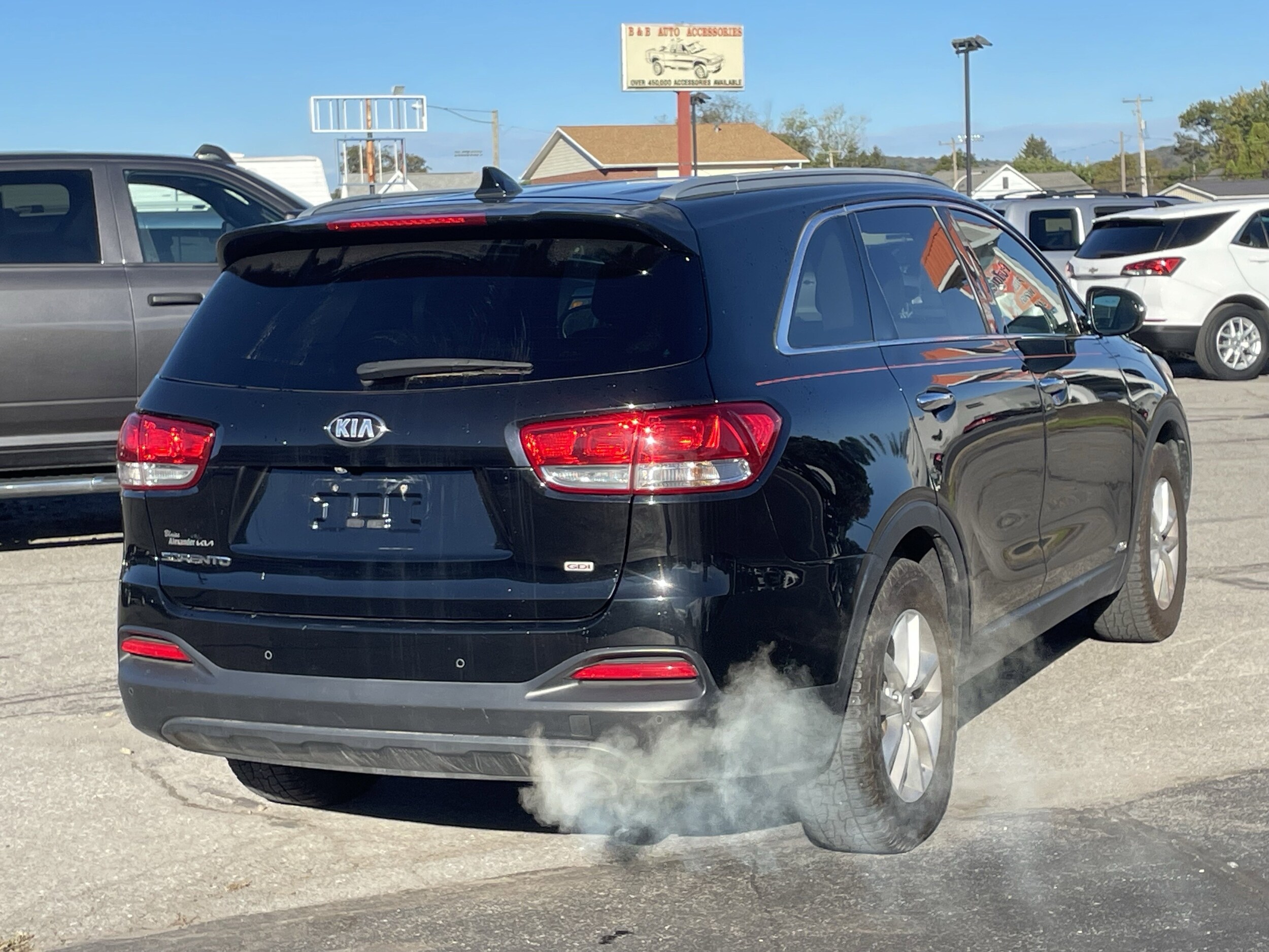 2016 Kia Sorento LX photo 2