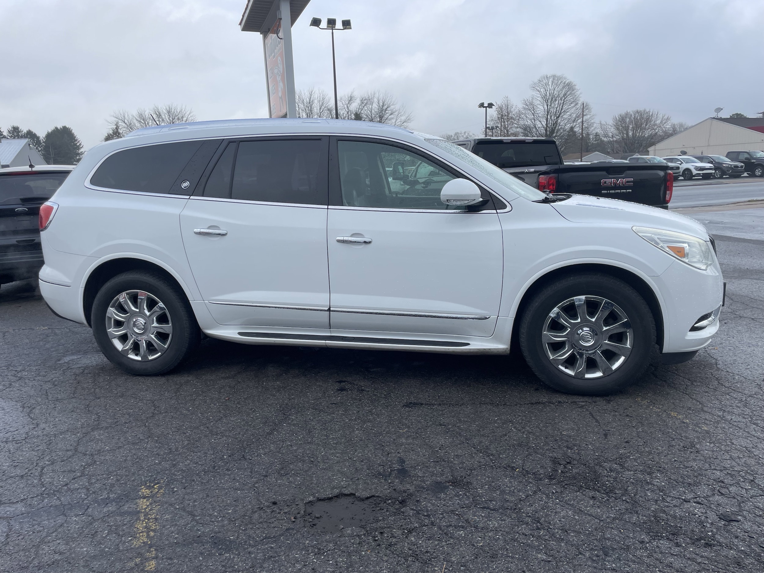 Used 2016 Buick Enclave Leather with VIN 5GAKVBKD4GJ144811 for sale in Montoursville, PA