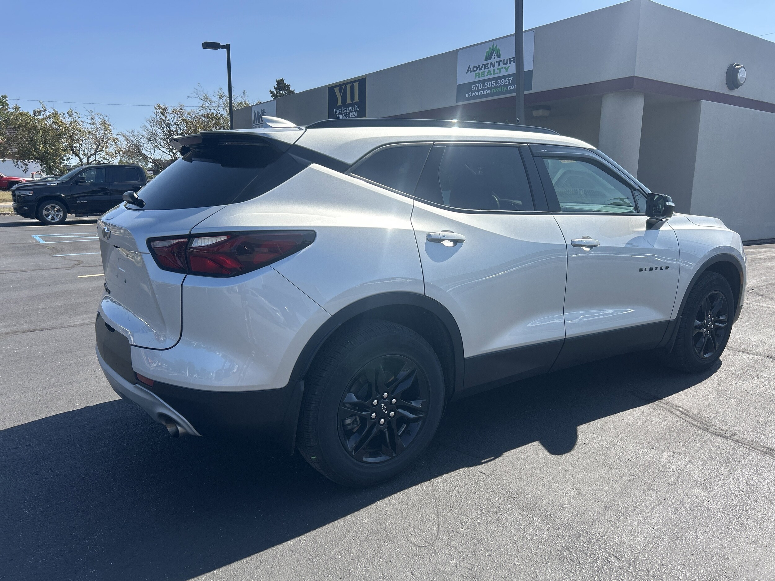 2021 Chevrolet Blazer 2LT photo 3