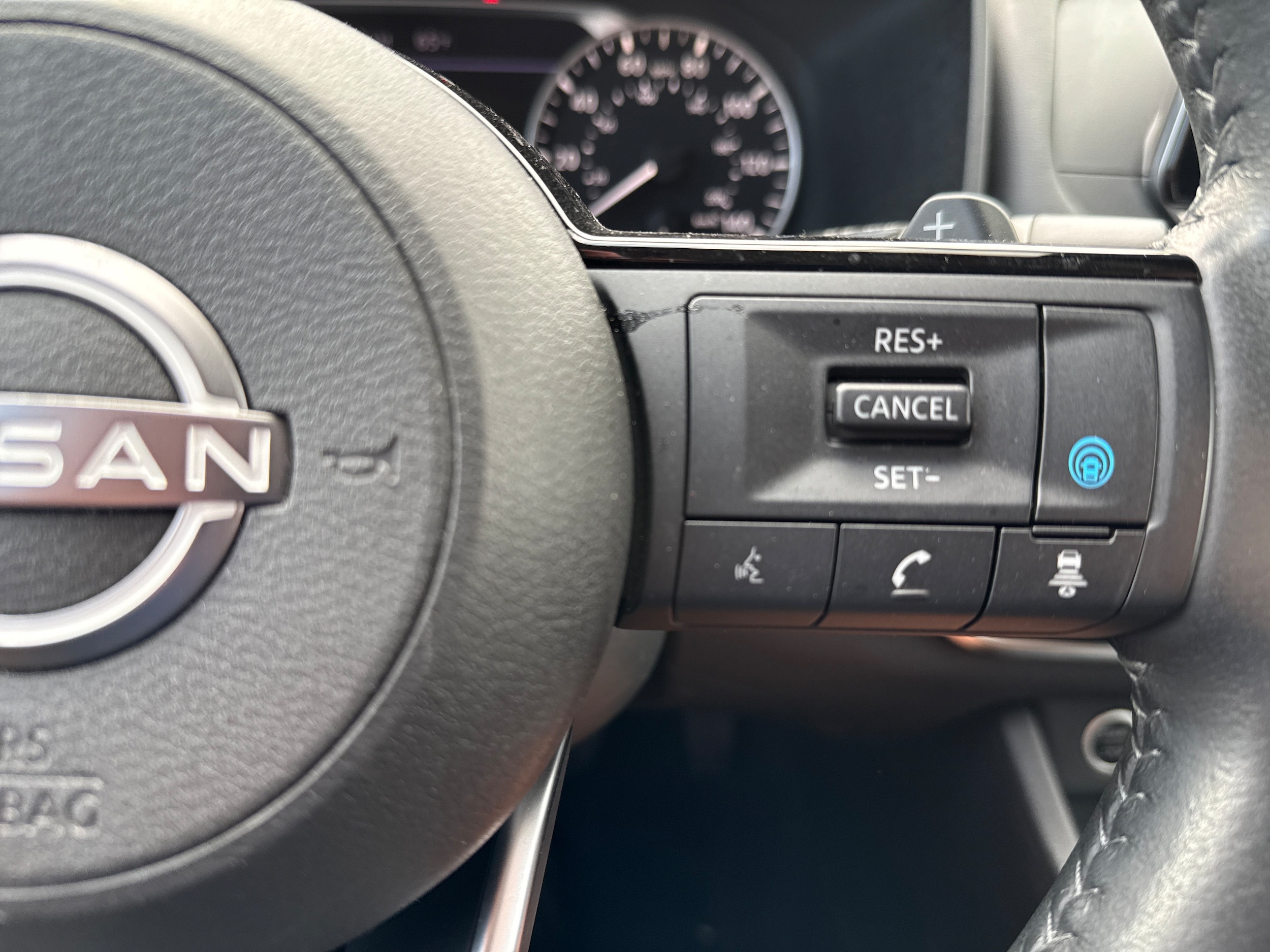 2023 Nissan Rogue SV - Photo 19