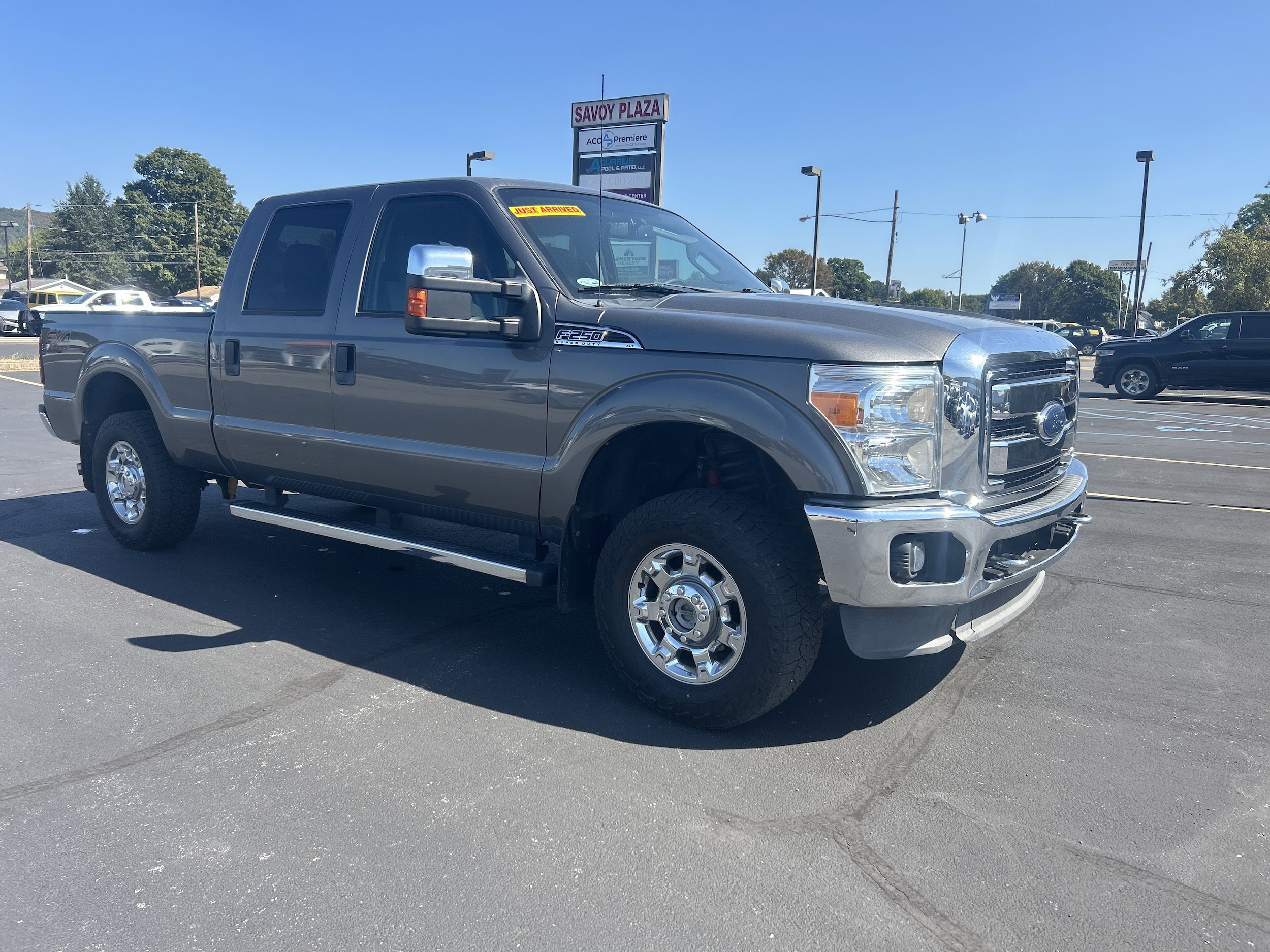 2012 Ford F-250 Truck Crew Cab 