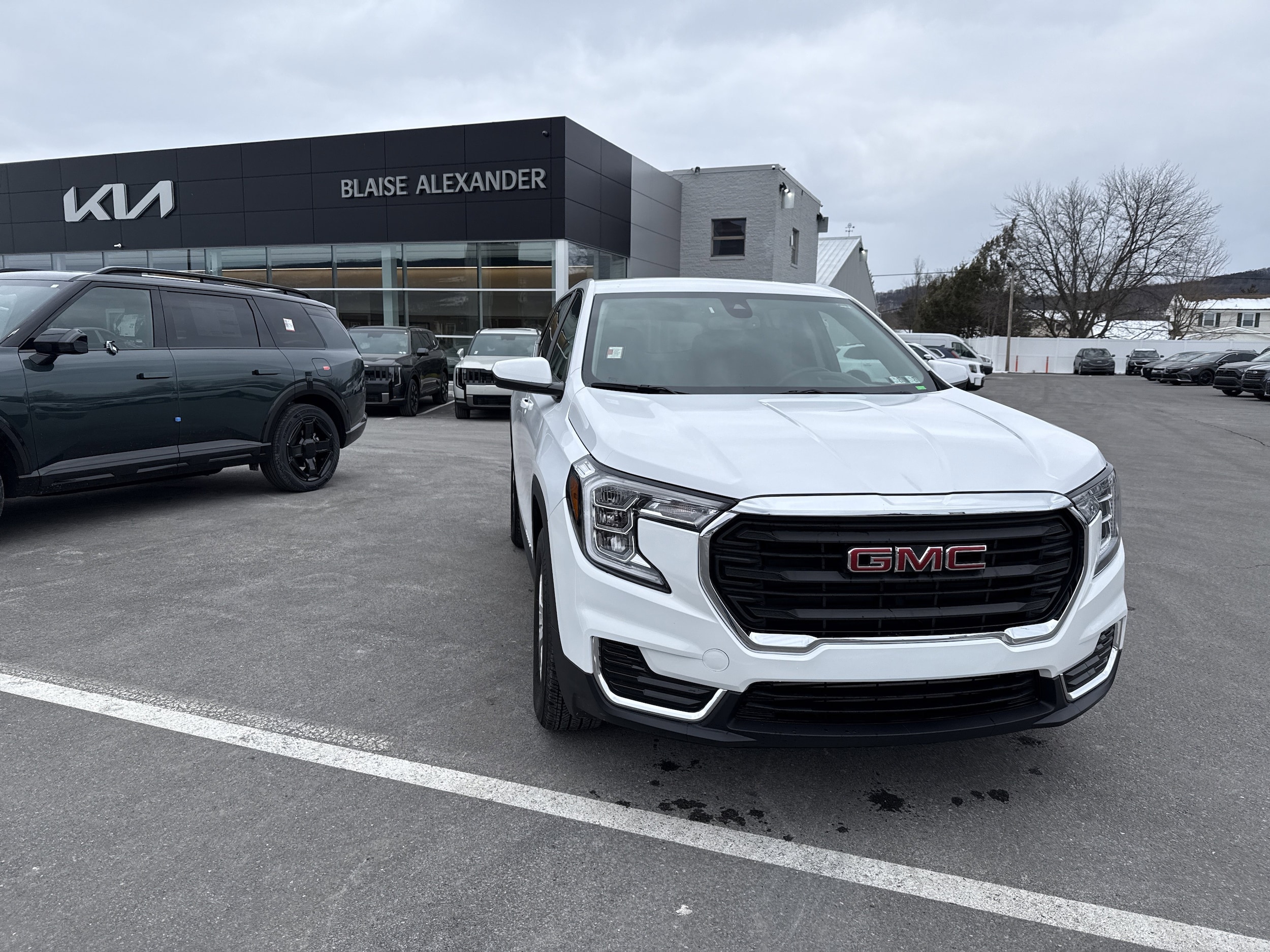 2024 GMC Terrain SLE