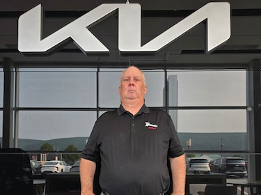 Staff member Todd Kline from ID_45f91c0f9da5
