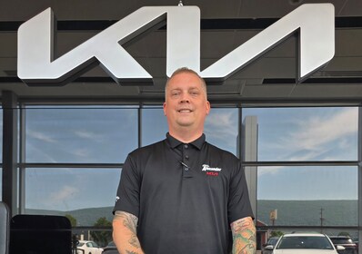 Staff member Ken Mitstifer from ID_45f91c0f9da5