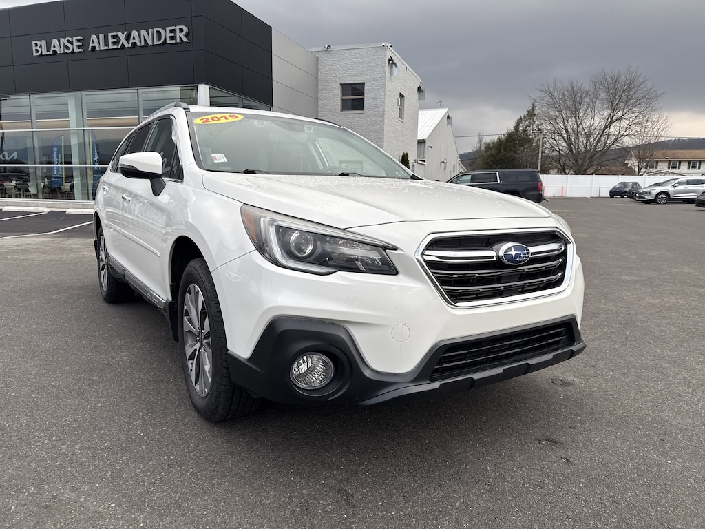 Used 2019 Subaru Outback 2.5i Touring SUV