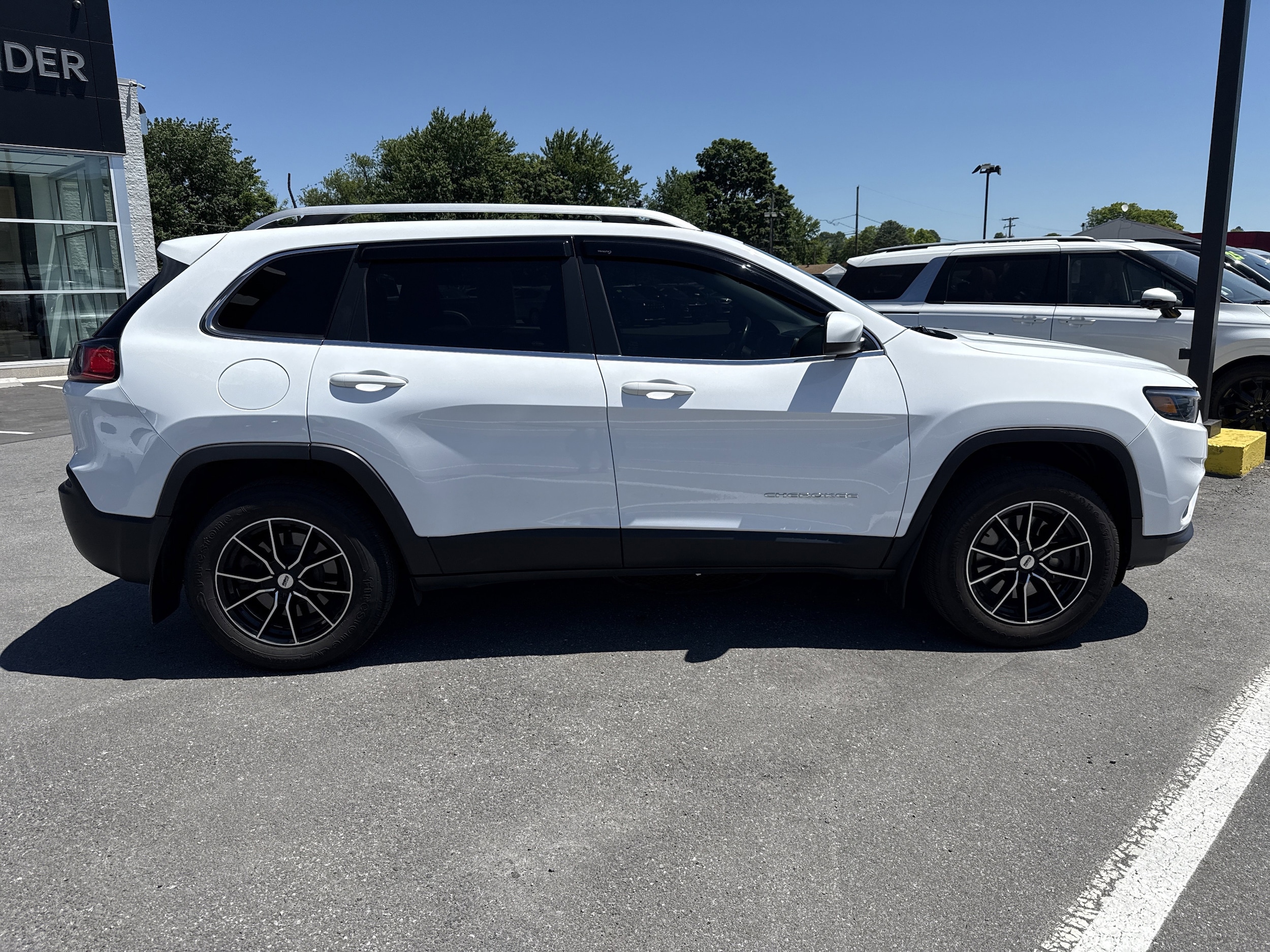 Used 2019 Jeep Cherokee Latitude with VIN 1C4PJMCB1KD191634 for sale in Montoursville, PA