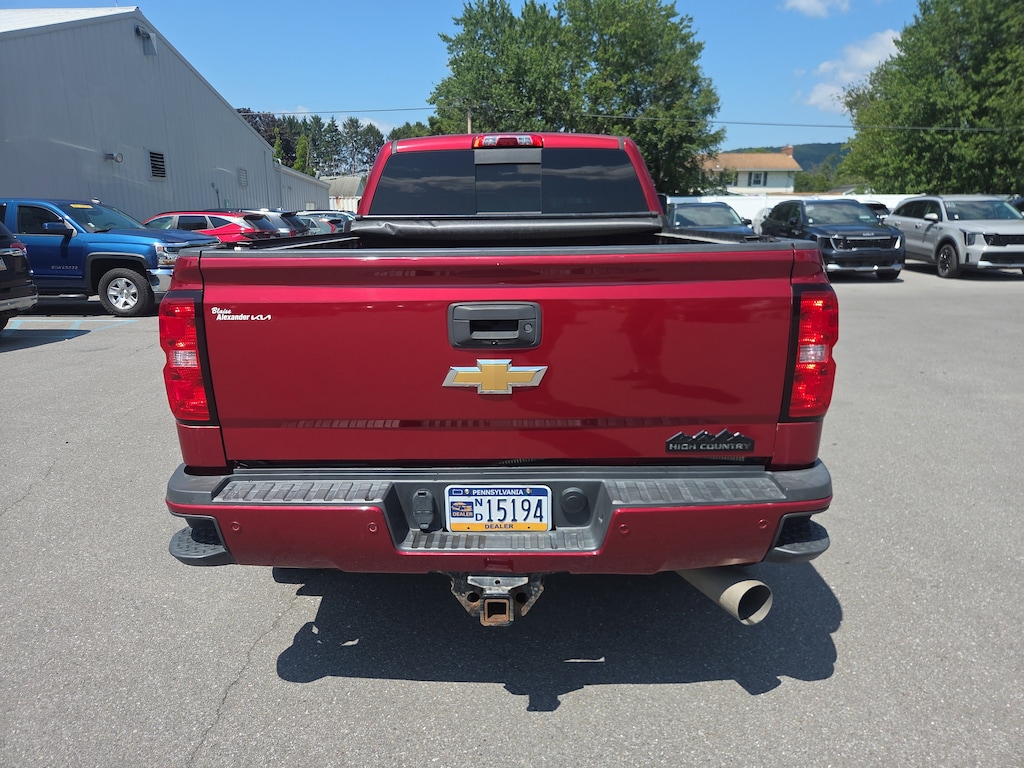 Used 2018 Chevrolet Silverado 2500HD High Country Truck Crew Cab