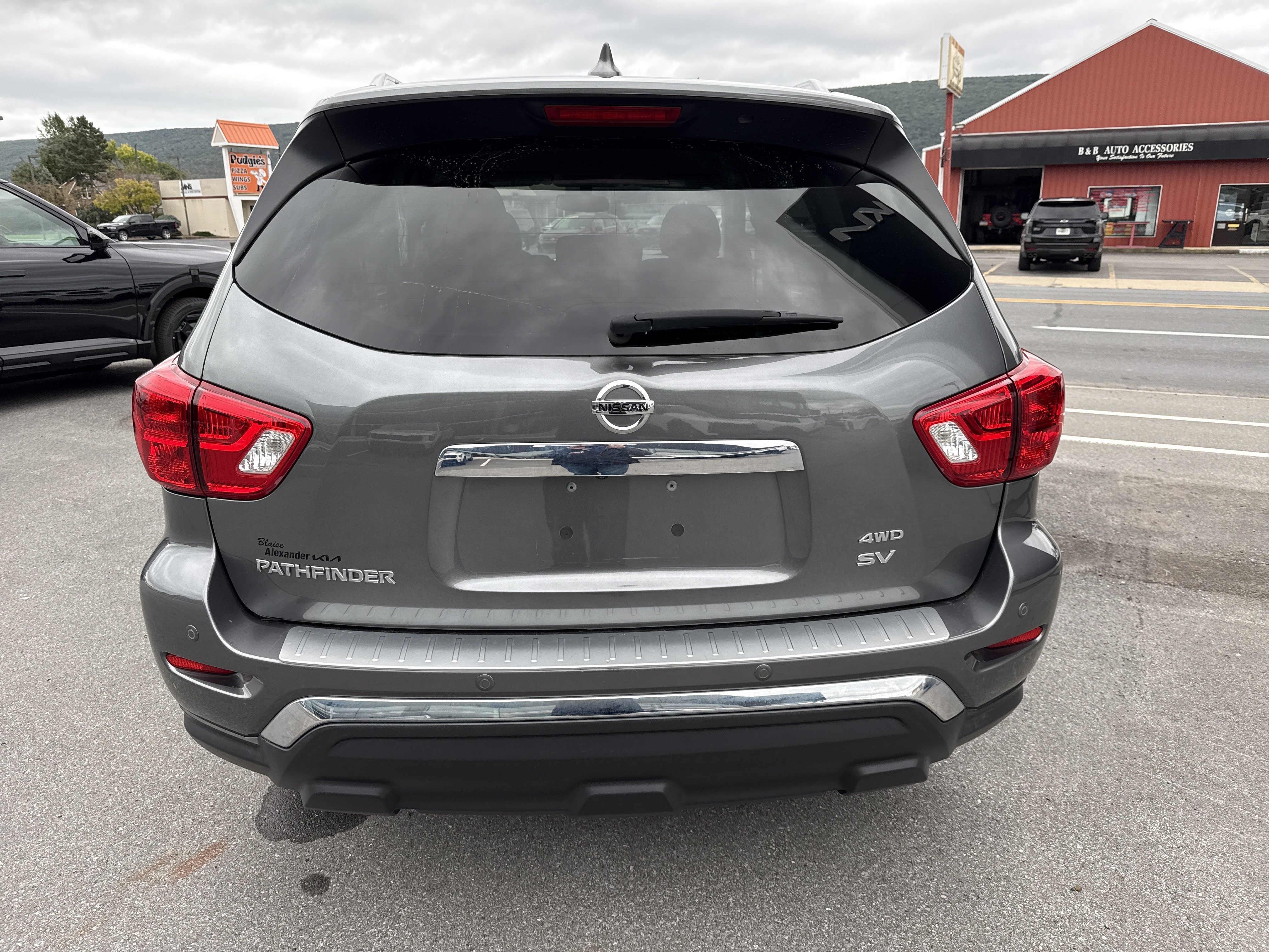 Used 2020 Nissan Pathfinder SV SUV