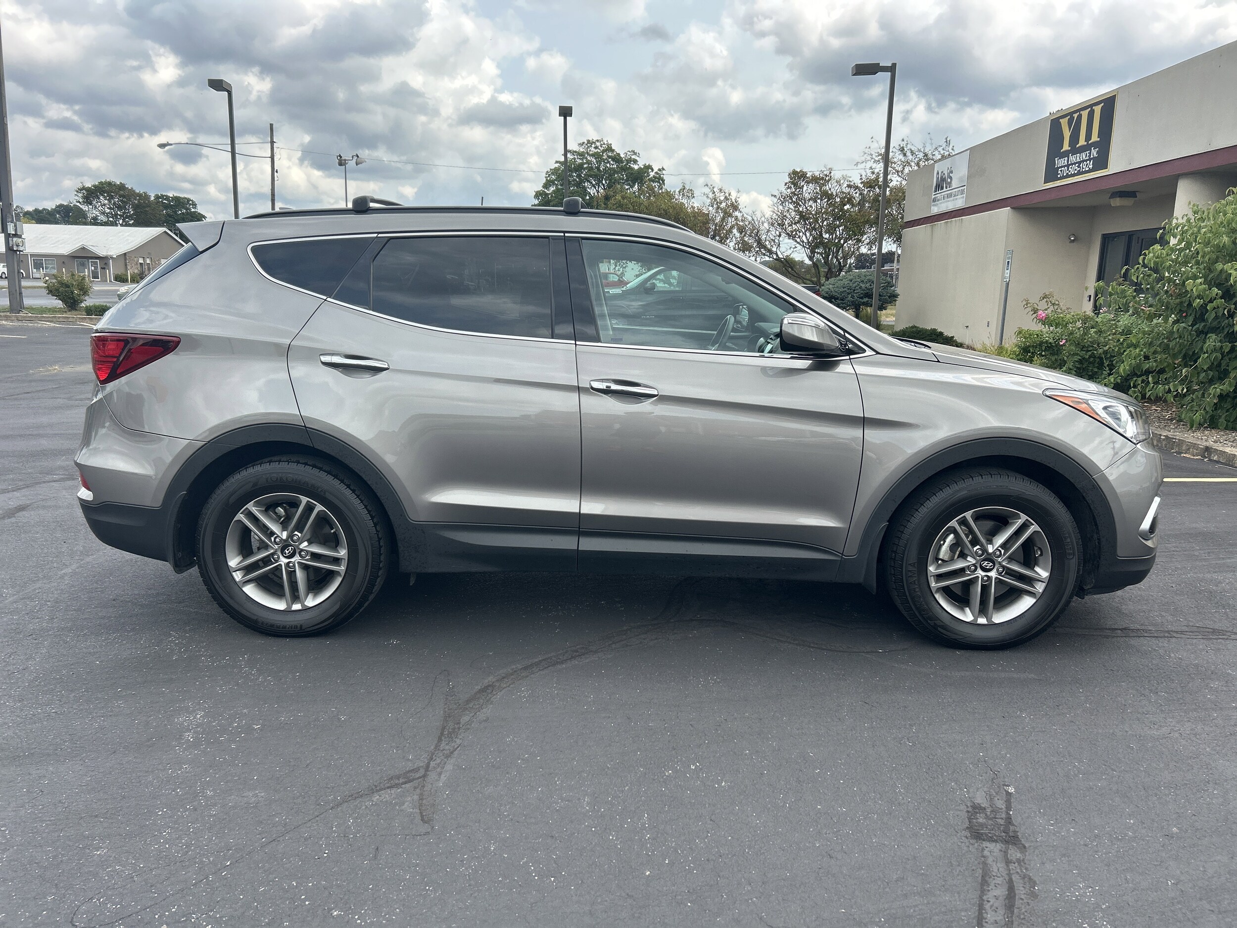 2018 Hyundai Santa Fe Sport photo 2