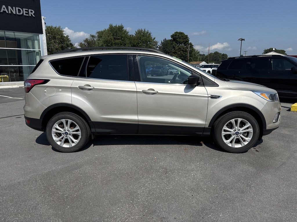 Used 2018 Ford Escape SE SUV