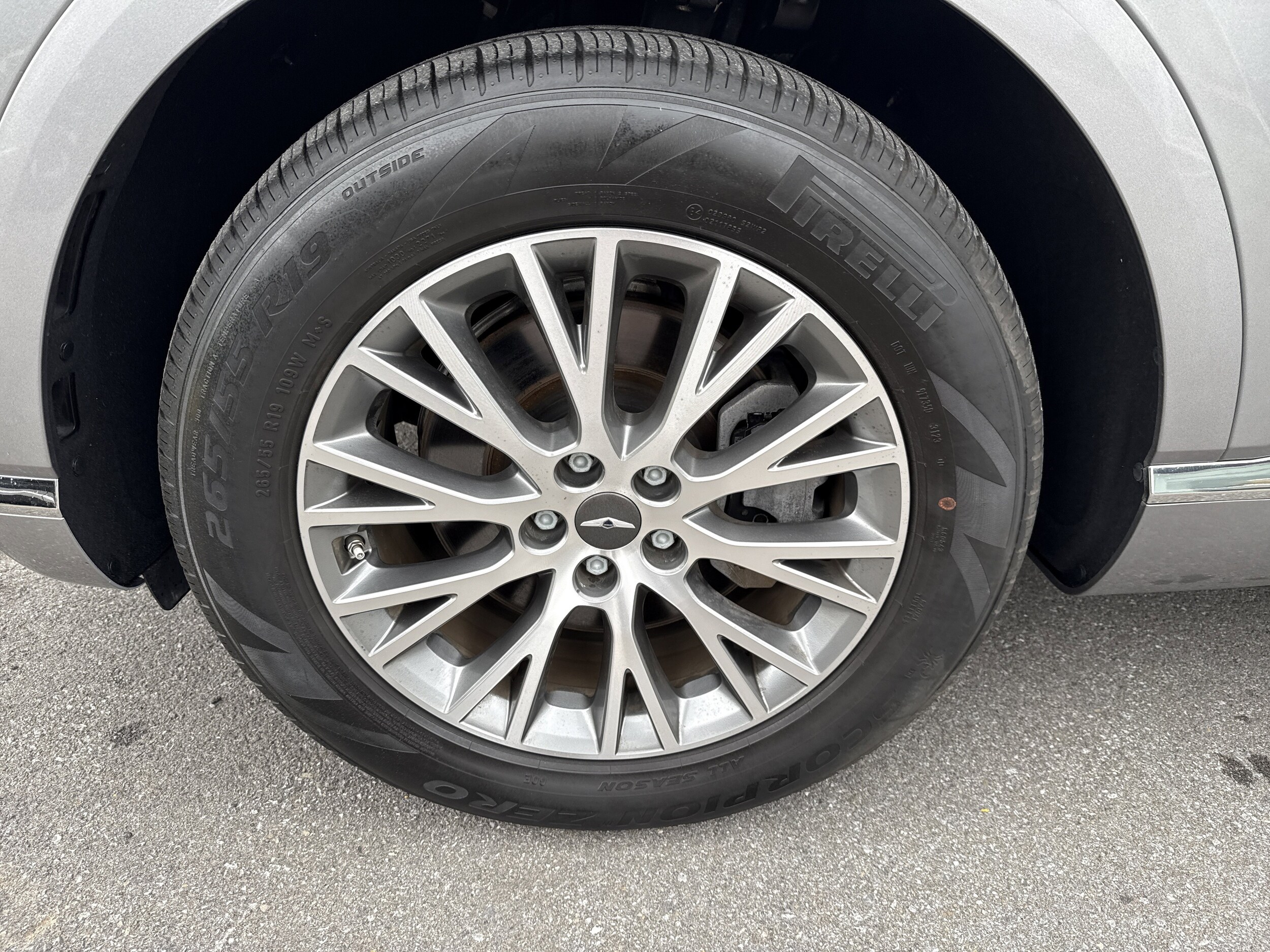 2024 GENESIS GV80 Standard - Photo 11
