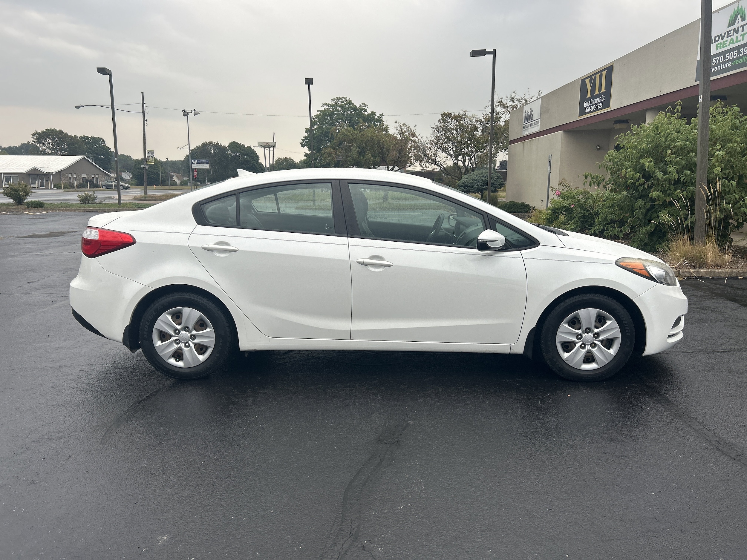 Used 2016 Kia Forte LX with VIN KNAFX4A60G5528079 for sale in Montoursville, PA