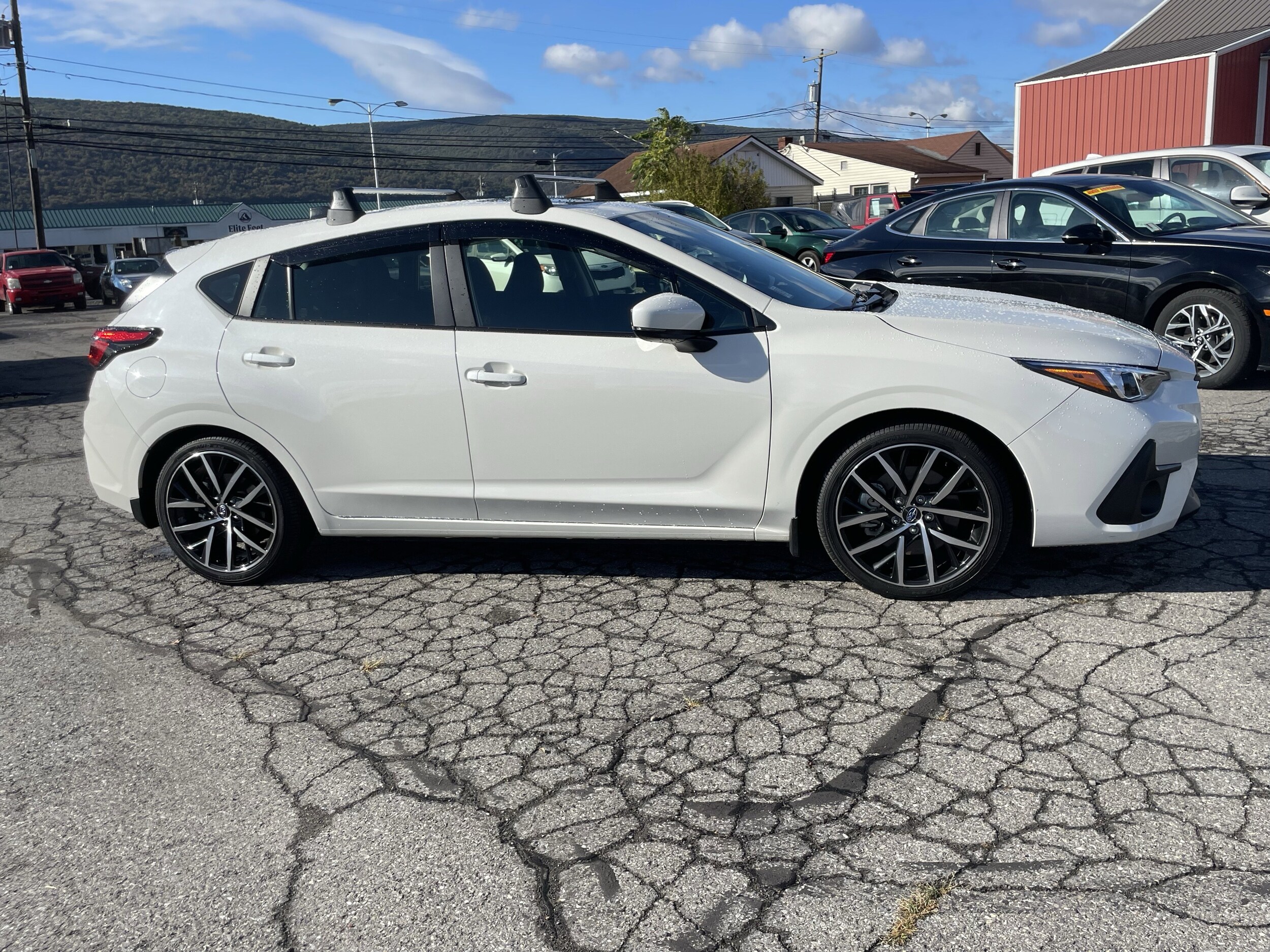 2024 Subaru Impreza Sport photo 2
