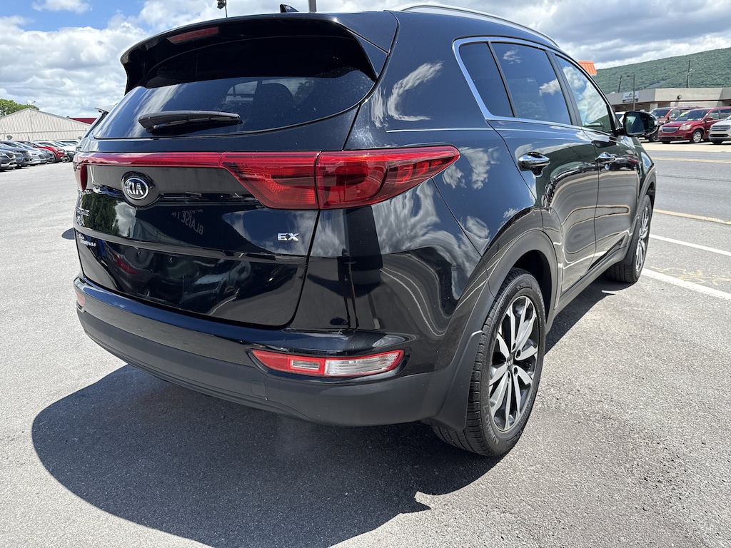 Used 2018 Kia Sportage EX SUV