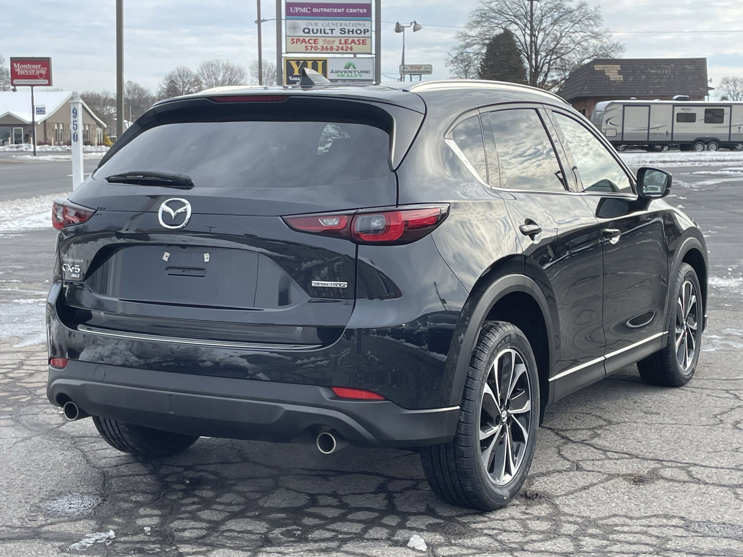 2023 Mazda CX-5 2.5 S Premium photo 3