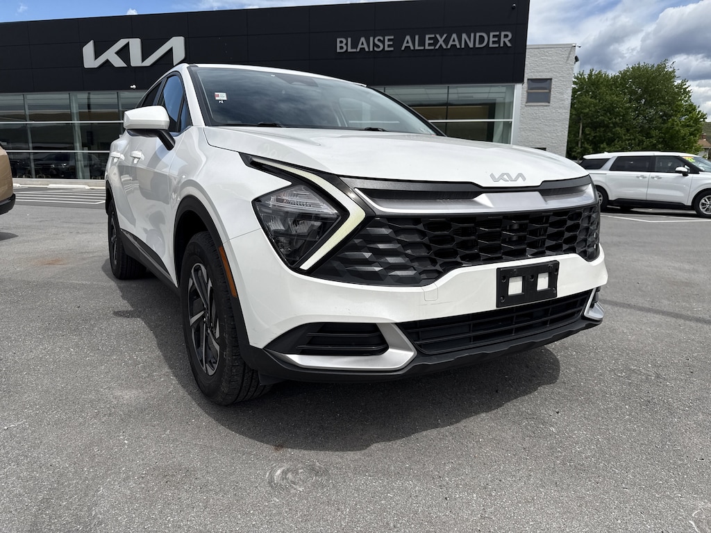 Certified 2023 Kia Sportage Hybrid LX SUV