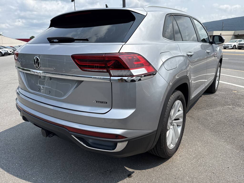 Used 2023 Volkswagen Atlas Cross Sport 3.6L V6 SE w/Technology SUV