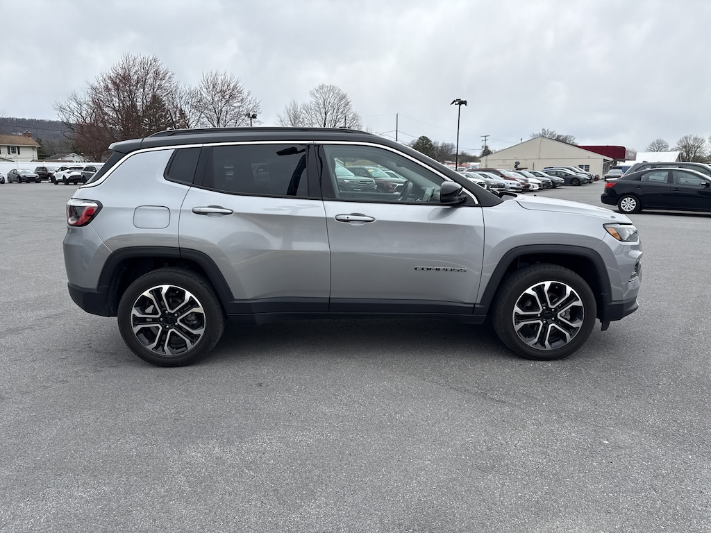 Used 2022 Jeep Compass Limited SUV