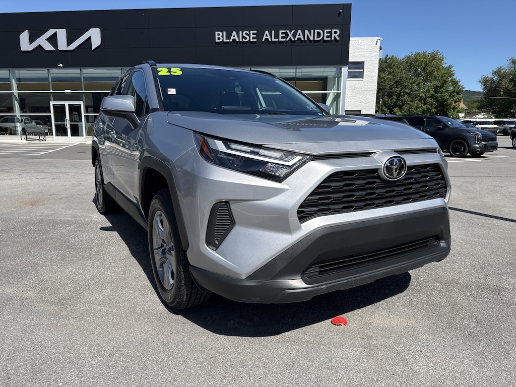 Used 2025 Toyota RAV4 XLE SUV