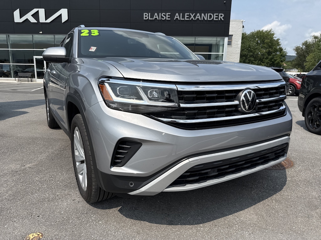 Used 2023 Volkswagen Atlas Cross Sport 3.6L V6 SE w/Technology SUV