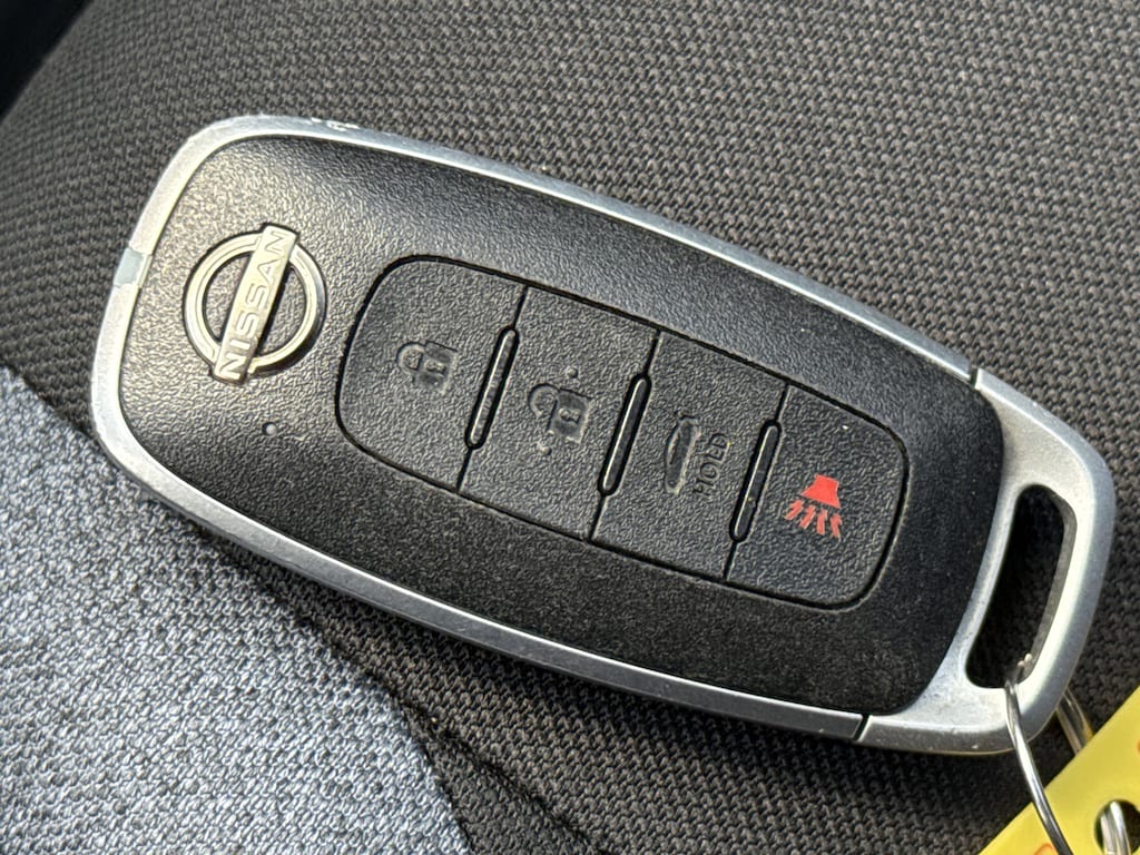Used 2024 Nissan Versa 1.6 SV Sedan