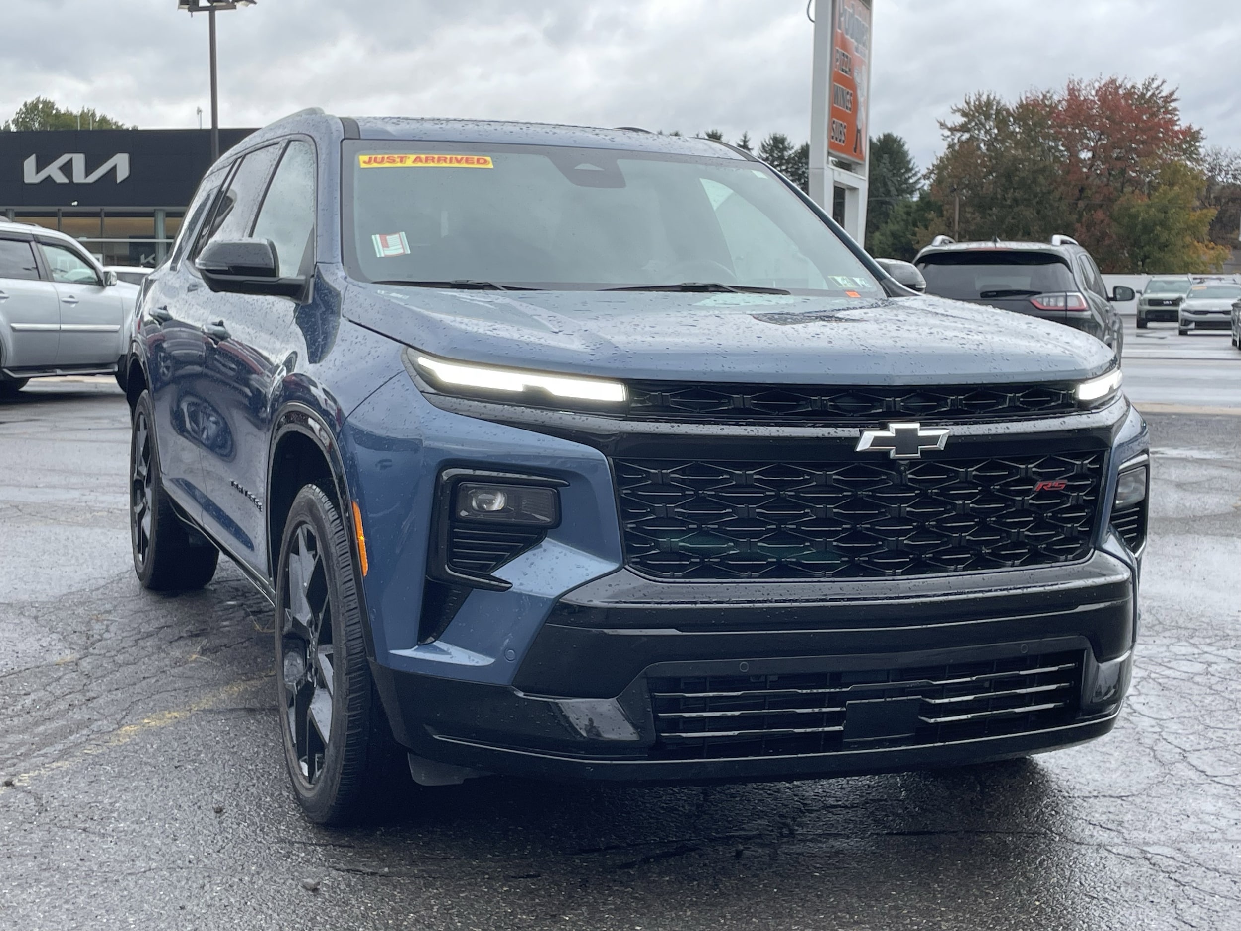 2024 Chevrolet Traverse RS