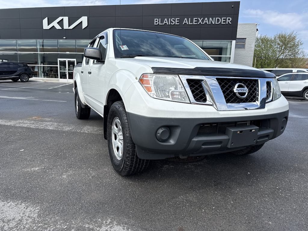 Used 2018 Nissan Frontier S Truck Crew Cab