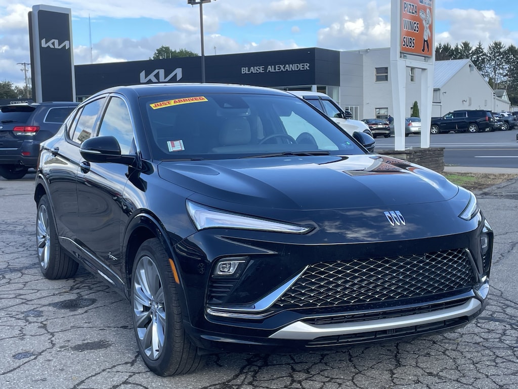 Used 2024 Buick Envista Avenir SUV