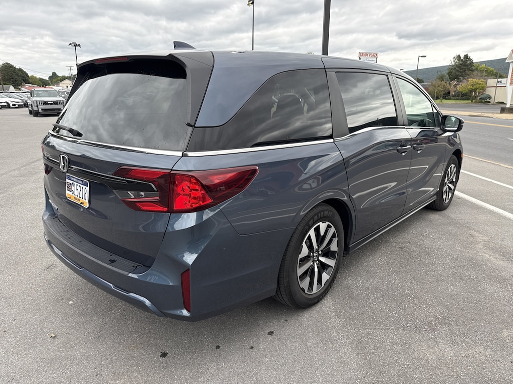 Used 2025 Honda Odyssey EX-L Van