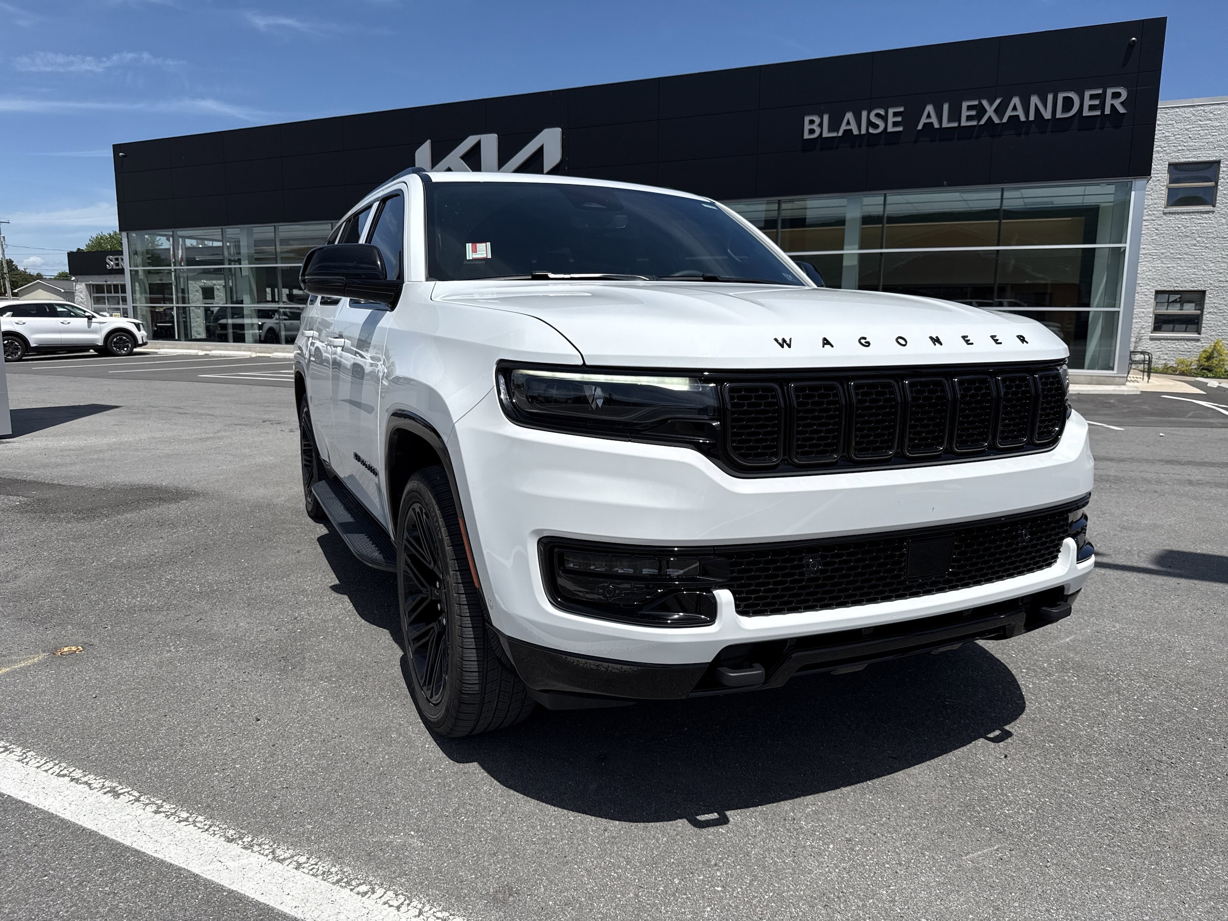 2024 Jeep Wagoneer Series II Carbide 4WD's photo