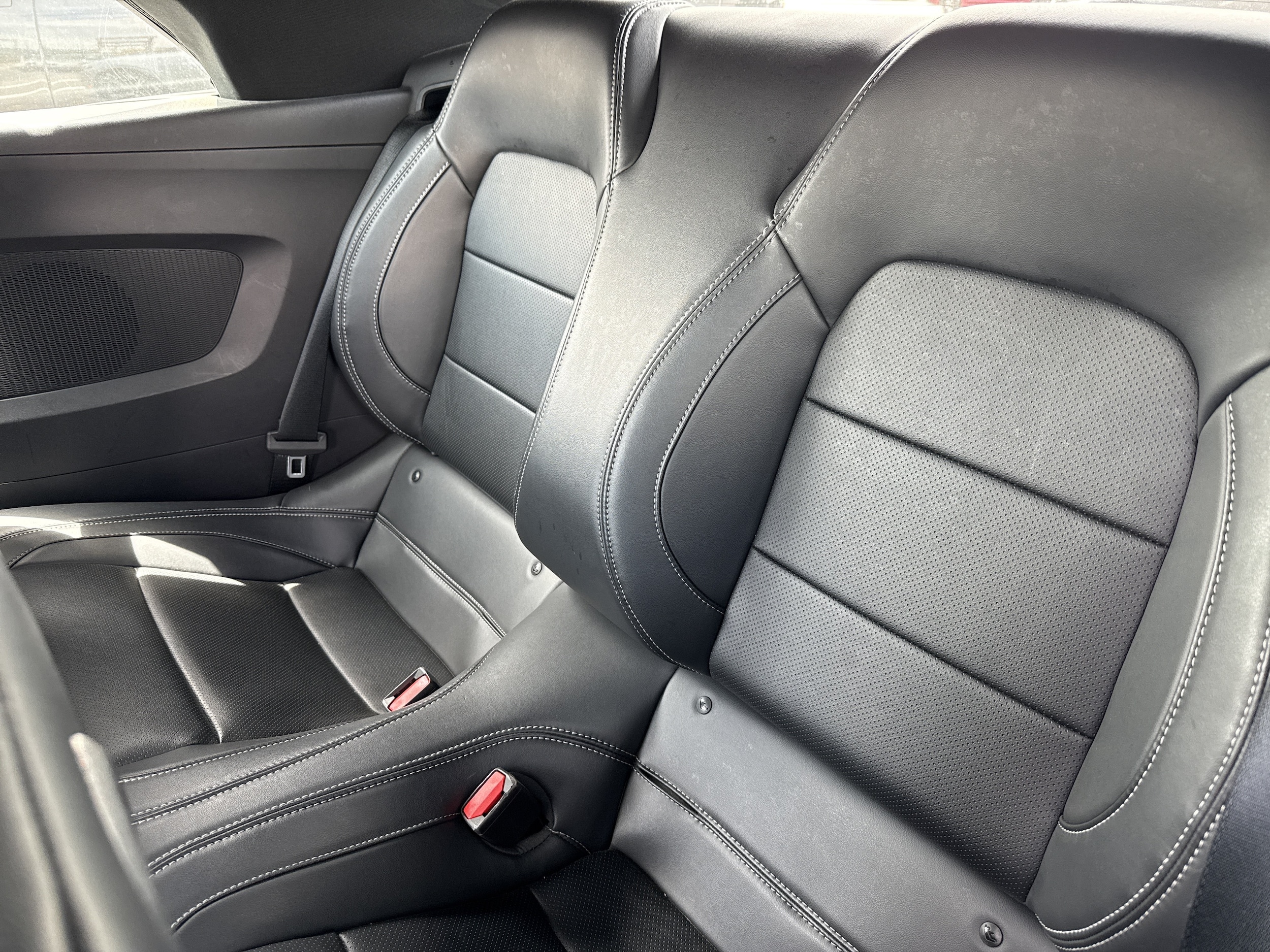 2025 Ford Mustang EcoBoost Premium - Photo 13
