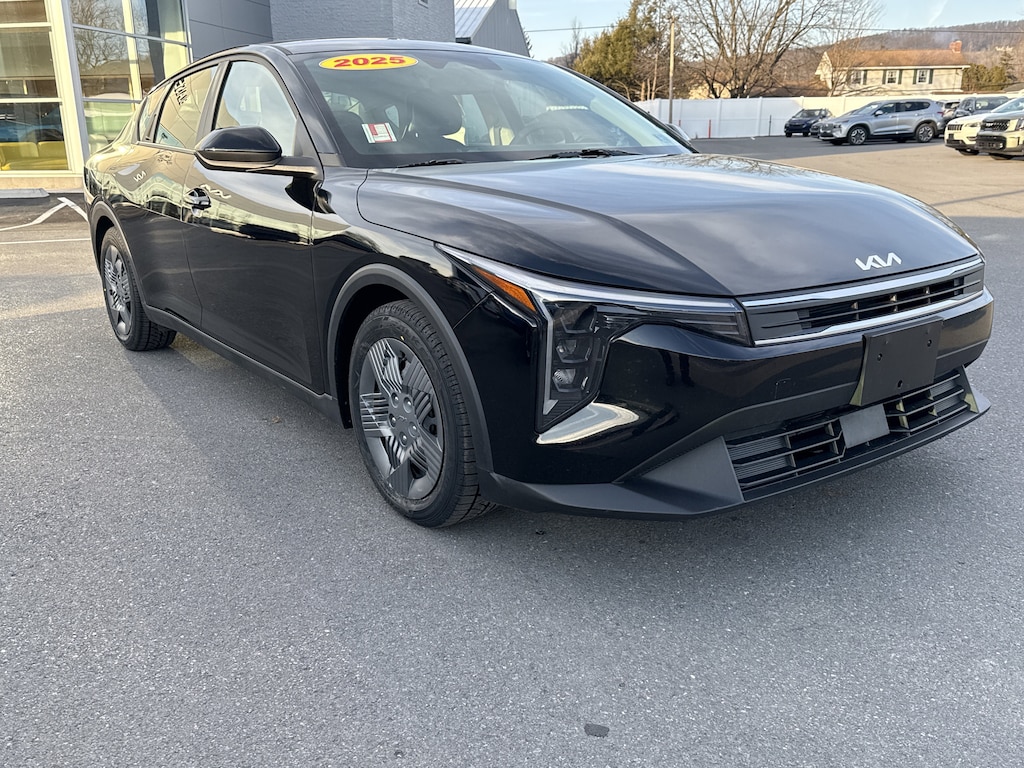 Used 2025 Kia K4 LX Sedan