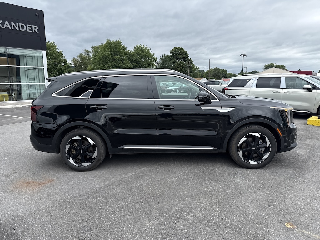 Certified 2025 Kia Sorento Hybrid EX SUV