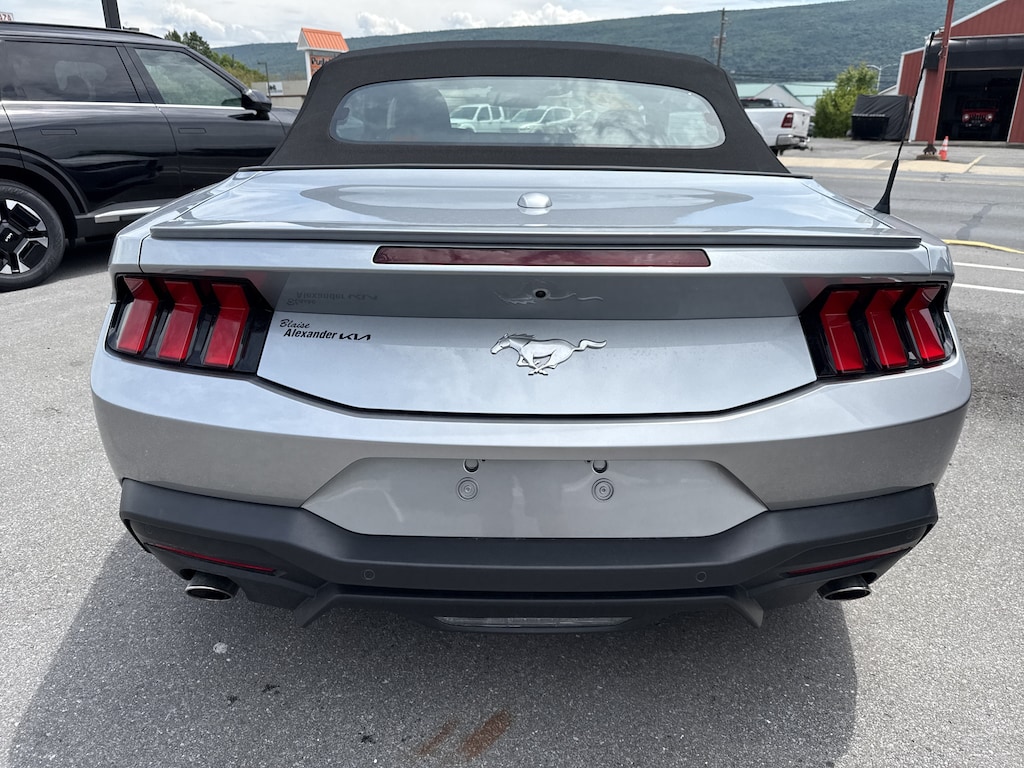 Used 2025 Ford Mustang Convertible