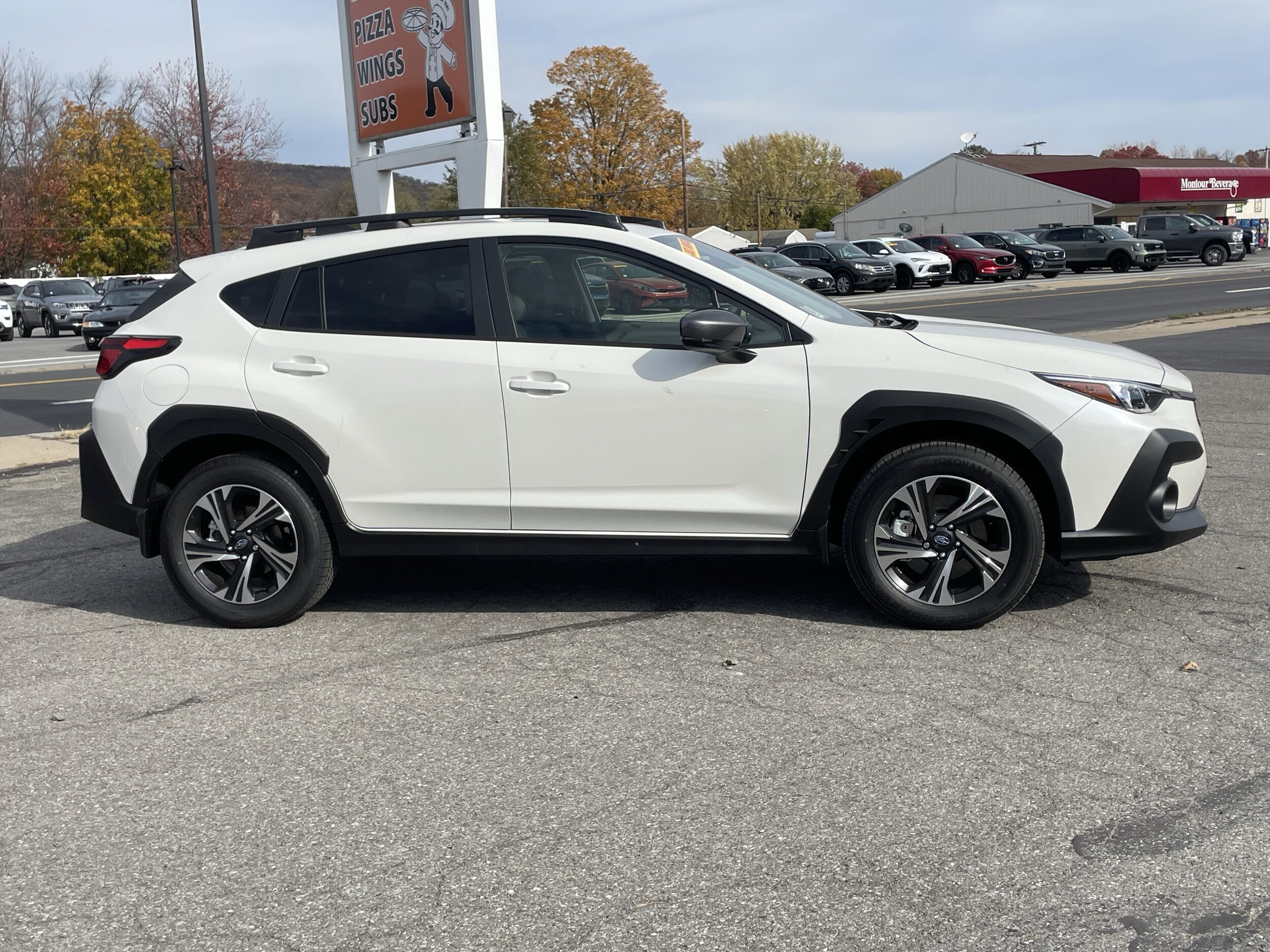 2025 Subaru Crosstrek Premium photo 2
