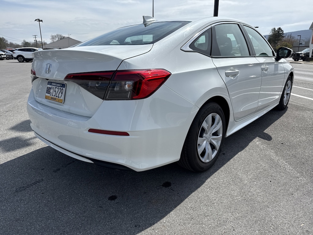 Used 2024 Honda Civic LX Sedan
