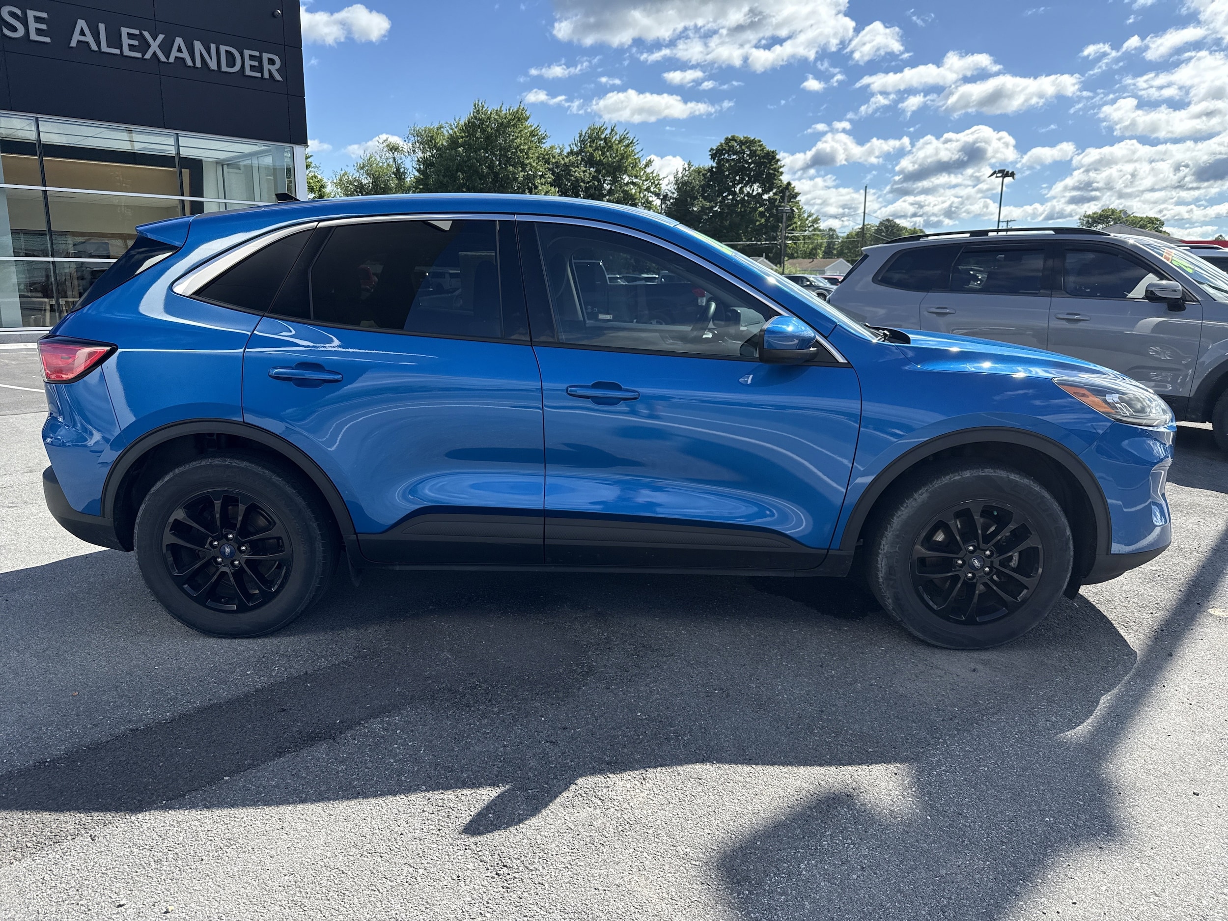Used 2020 Ford Escape SE with VIN 1FMCU9G68LUA57779 for sale in Montoursville, PA